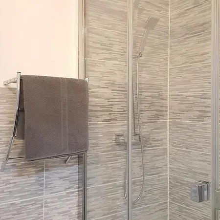 Sweethome - Drapeau Dijon