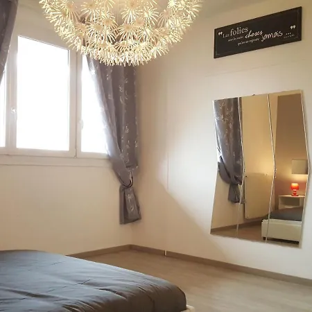 Sweethome - Drapeau * Dijon